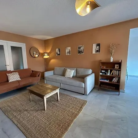 85m2 Centre 2 Terrasse Saint-Raphael (Var)