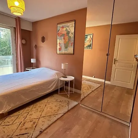 85m2 Centre 2 Terrasse * Saint-Raphael (Var)